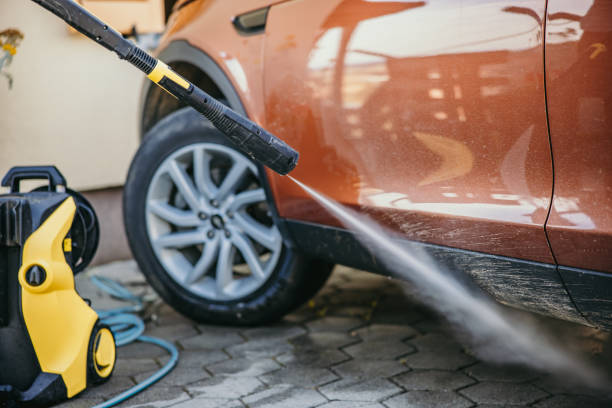 Why Choose Our Certified Pressure Washing Experts for Your Project Needs in Friday Harbor, WA?