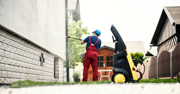 Best Garage Pressure Washing  in Friday Harbor, WA
